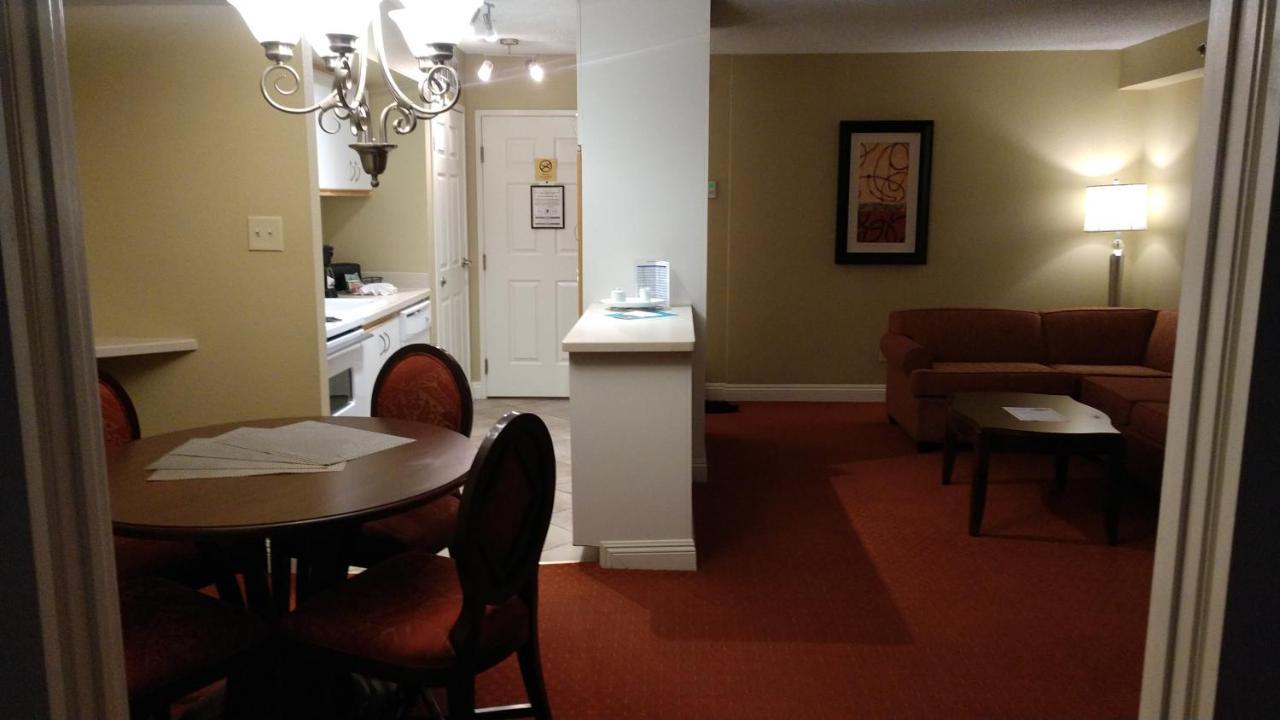 Suites At Jockey Club Las Vegas Exterior photo